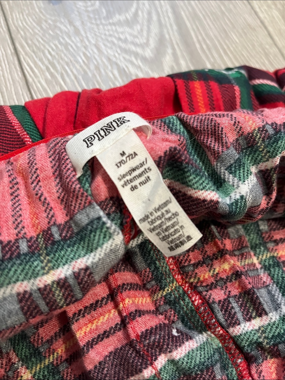 PINK Victoria's Secret Red Green Plaid Pajama Bottoms - Picture 5 of 6